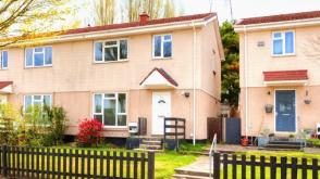The property requires a program of refurbishment in Bexleyheath photo