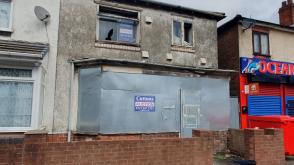 A Traditional end terraced house in need of complete refurbishment in Oldbury photo