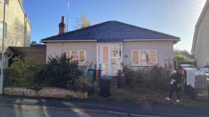 BUNGALOW IN NEED OF FULL REFURBISHMENT in Redditch photo