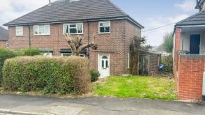 Property in need of refurbishment in Newcastle-under-Lyme photo