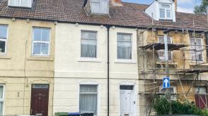 The property requires a program of refurbishment in Trowbridge photo