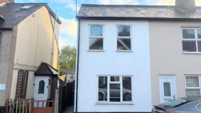 The property requires a program of refurbishment in Hoddesdon photo