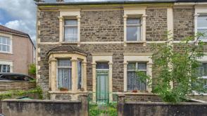 Victorian house for renovation in Staple Hill photo