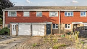 Property offers potential for refurbishment in Aldershot photo