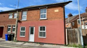 An end terraced house requiring improvement in Ipswich photo