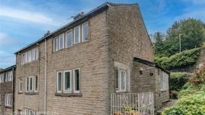 Property for modernisation and upgrading in Saddleworth photo
