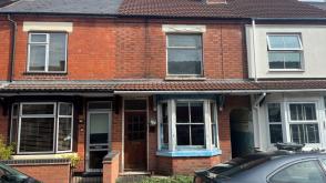 Property in need of modernisation in Nuneaton photo