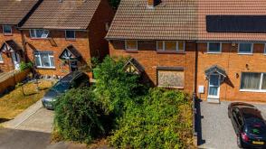 1950’s property for modernisation in Brockworth photo