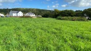 Plot for sale in Pontgarreg, photo