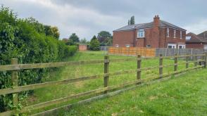 Building plot in Gainsborough photo