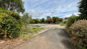 Redevelopment opportunity in Looe photo