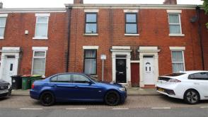 Terrace House for refurbishment in Preston photo