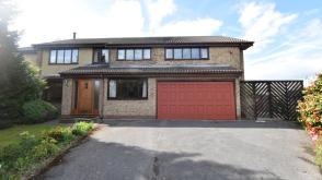 Property would benefit from some internal modernisation in Wakefield photo