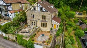 Requires complete modernisation in Saltford photo