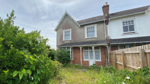 Property requiring modernisation in Torquay photo