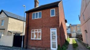detached house which is in need of modernisation in Walton on the Naze photo