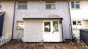 House requiring modernisation in Basildon photo