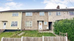 Property in need of modernisation in Chesterfield photo