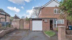 House with refurbishment and extension potential in Pinner photo