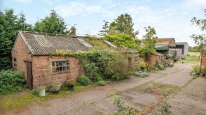 UNDER OFFER Conversion Potential in Sapeley photo
