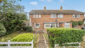 House requiring refurbishment and modernisation in Ventnor photo