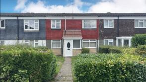 Property in need of modernisation in Fordbridge photo