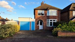 Three Bedroom Family Home in Need of Renovation in Leicester photo