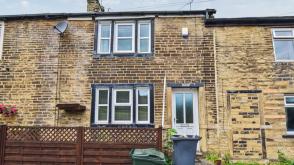 Property could be modernised further in Bradford photo