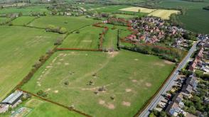 Land for sale in Bromsgrove photo