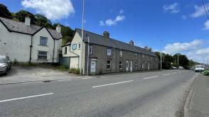 Properties for refurbishment in Corwen photo