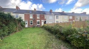 Property requiring modernisation in Chesterfield photo