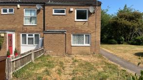 Property in need of modernisation in Castle Bromwich photo