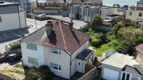 Two-Bedroom House For Improvement in Sandown photo