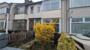 Terraced house for modernisation in Crosby photo