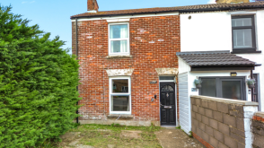 An End of Terrace House requiring modernisation in Bournemouth photo