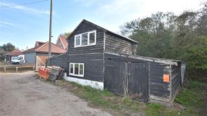 Land for sale in Manningtree photo