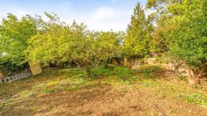 Land for sale in Bedford photo