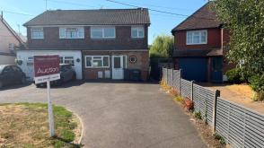 Fabulous Refurbishment Opportunity in Cranleigh photo