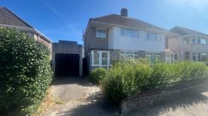 Requiring renovation in Plymouth photo