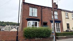Requires modernisation and refurbishment in Sheffield photo
