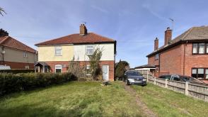 House requiring modernisation in Norwich photo