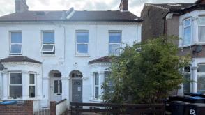 House in of Refurbishment in South Norwood photo