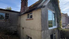 The property requires complete renovation in Llandeilo photo