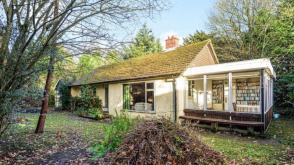 Under Offer, Modernisation in Bucknell photo