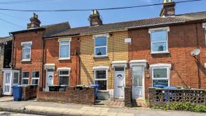Requiring redecoration in Ipswich photo