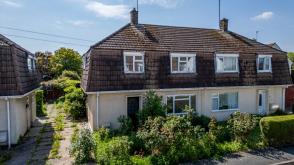 House for modernisation in Boston photo