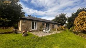 The house requires a program of refurbishment in Belford photo