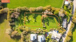 Land for sale in Zelah photo