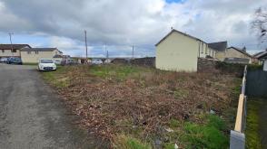 Land for sale in Pontypool photo