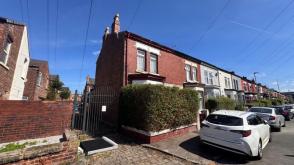 Property is in need of full renovation in Manchester photo